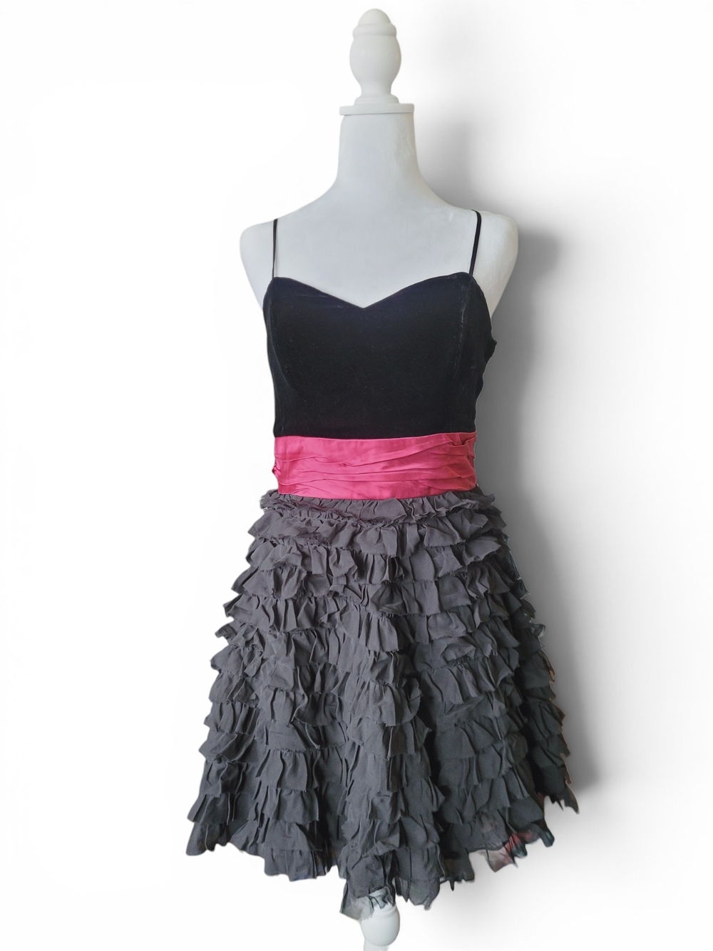 Vintage Y2K Betsey Johnson Silk cupcake dress Ruffle Skirt Goth Coquette 6